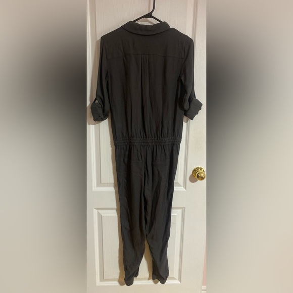 Aritzia Talula Long Sleeve Pant Elastic Waist Button Up Pockets Jumpsuit Romper - Picture 8 of 12